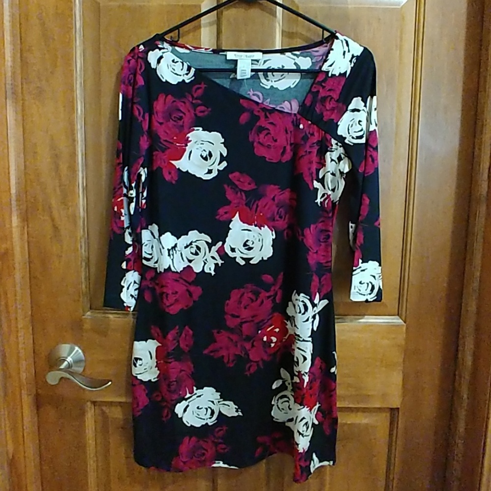 🌺White House Black Market tunic-brand new! Small